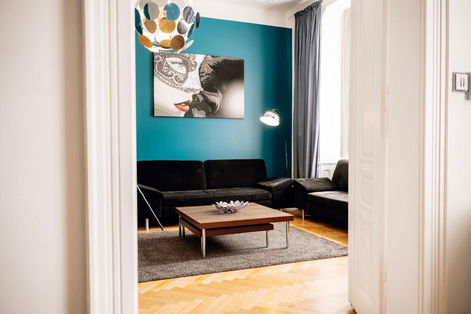 Apartment Heritage Haven Charming 3br Center Prag